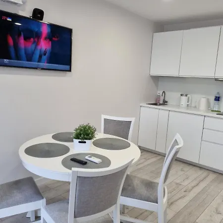 Апартаменти Apartamentai Isikure Sventojoje *