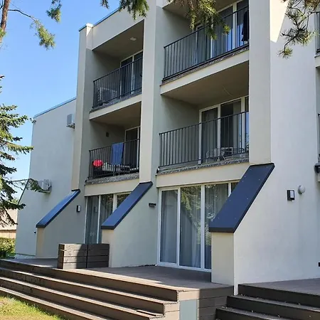 Apartamentai Isikure Sventojoje Паланга